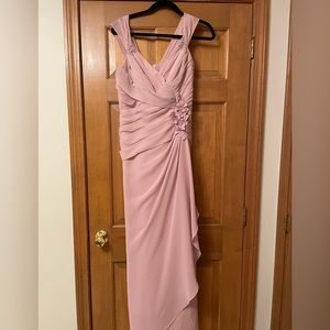 Gorgeous dusty rose Alfred Angelo bridal dress with gorgeous floral and beading